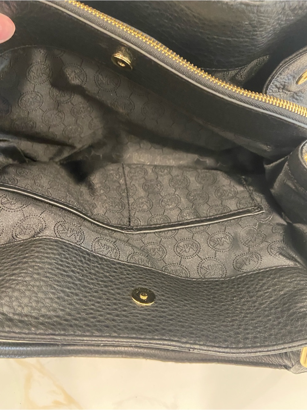 Michael Kors Bowling Black Pebbled Leather Shoulder Bag with Gold Hardware - Picture 7 of 7